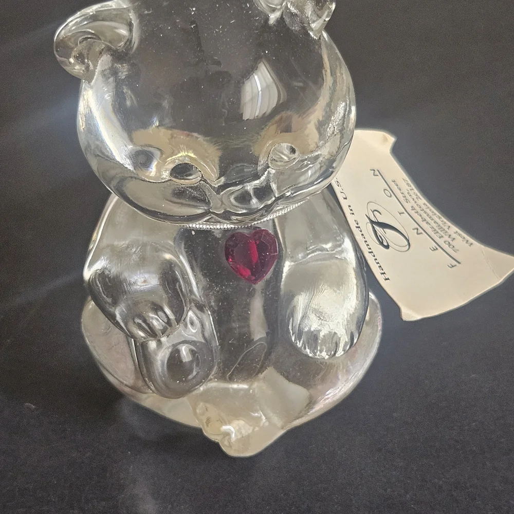 Vintage Fenton Art Glass July Birthstone Bear Figurine Ruby Heart - Picture 2 of 6